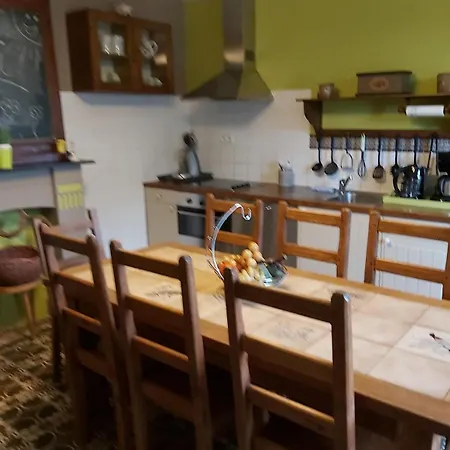 Au Vieux Pommier Сasa de vacaciones *