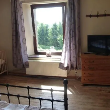 Au Vieux Pommier Сasa de vacaciones *